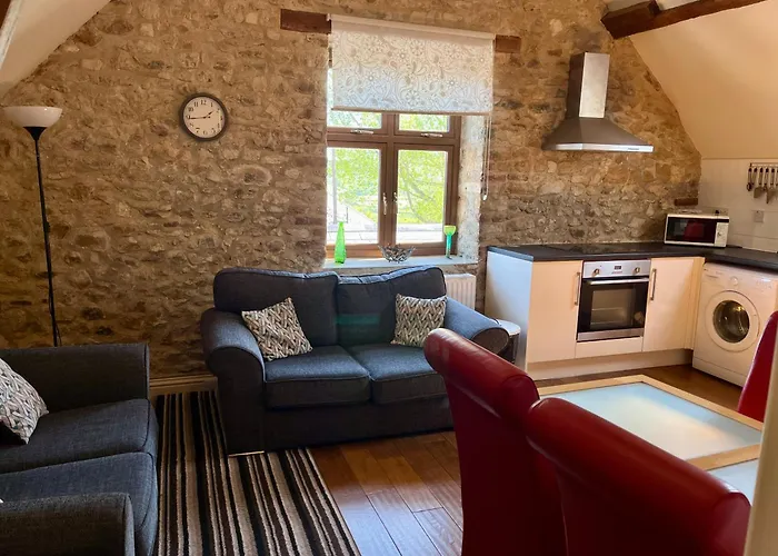 Hills Farm Stays