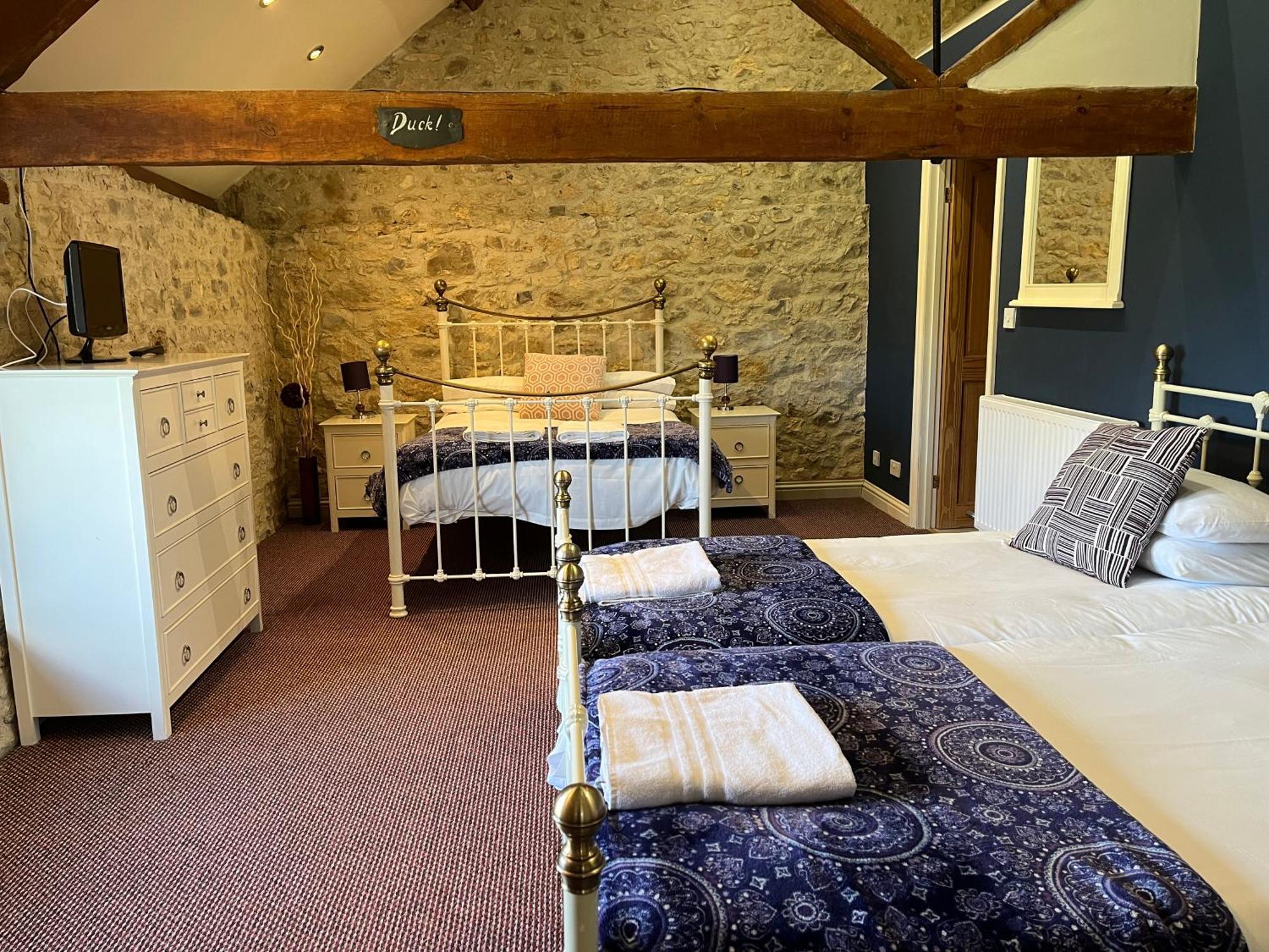 Holiday home Hills Farm